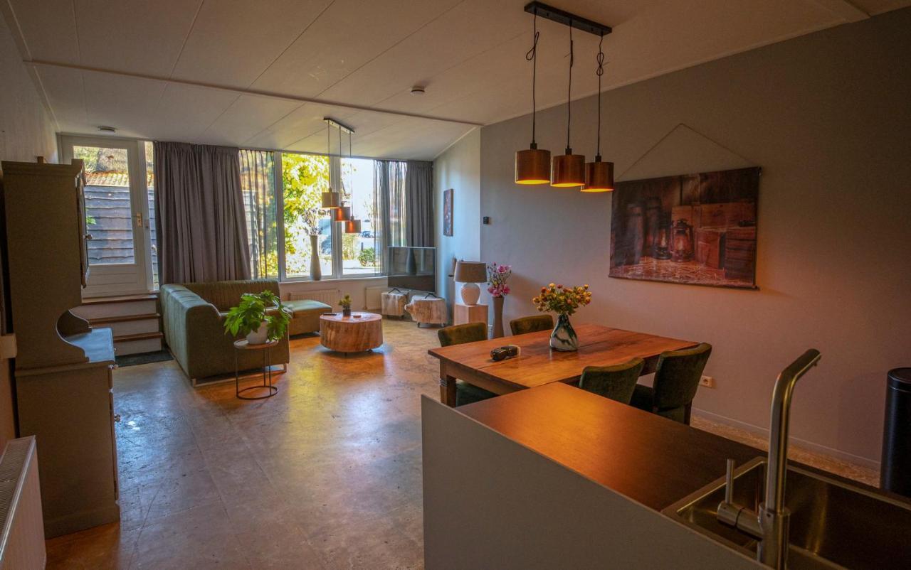 C Brinkzicht Diever, genieten in het centrum Buitenkant foto
